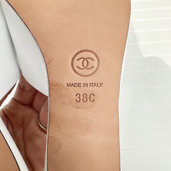 Chanel Cap Toe Pearl Snake Mule Heels Lambskin White Black Leather Pointed Toe - Picture 4 of 10